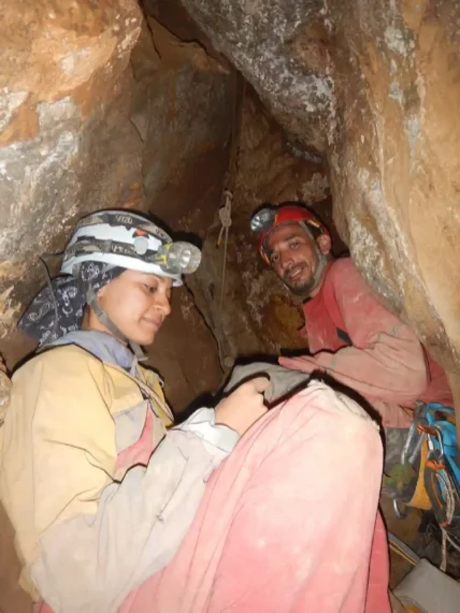 Recherche – Canyon et Spéléologie en Algérie